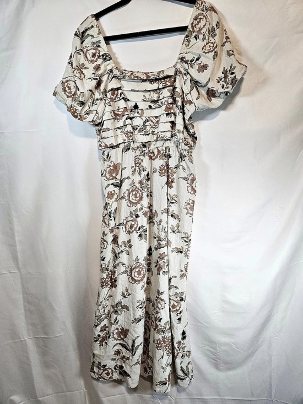 Lark + Grey Floral Maxi Dress in Cream & Brown Size XL